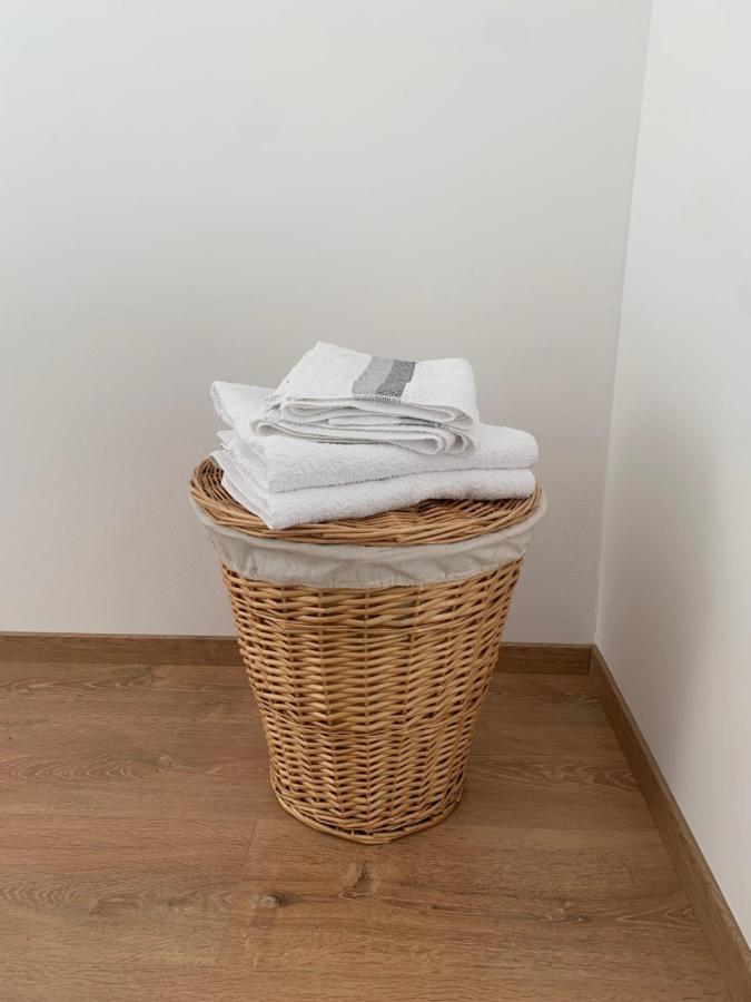 Relax Apartment Mit Garten - Lifestyle Am Bodensee, Fahrraeder & Parkplatz Inklusive Bregenz Exterior photo